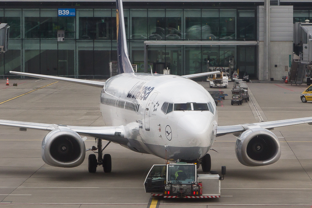 Boeing 737 Lufthansa Flughafen Zürich