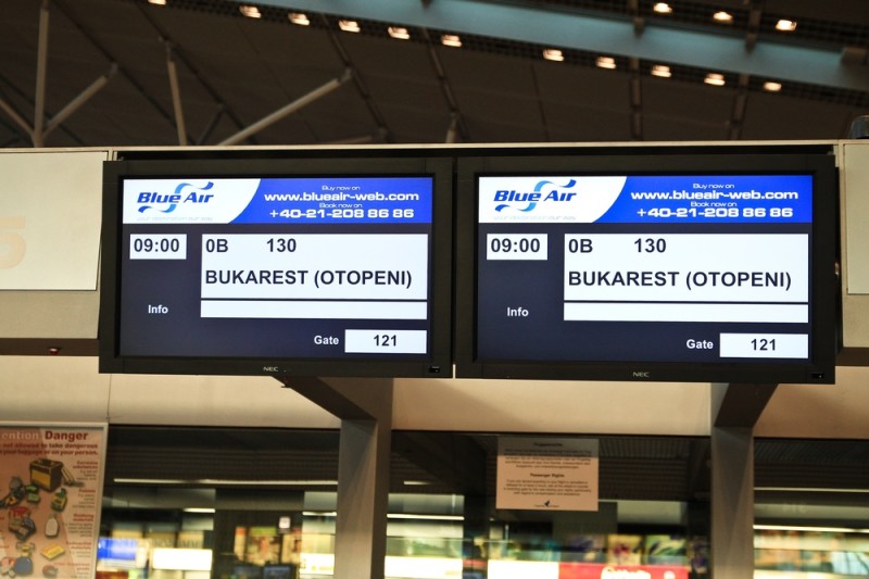 Hinflug Blue Air Bukarest Flughafen Stuttgart