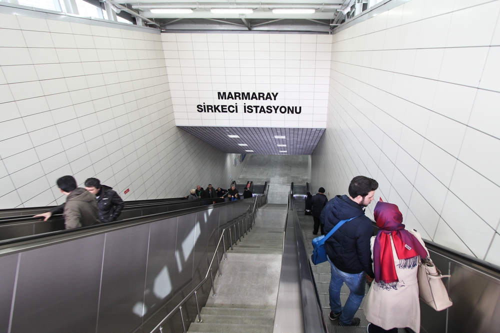 Marmaray Tunnel Istanbul S-Bahn Reise
