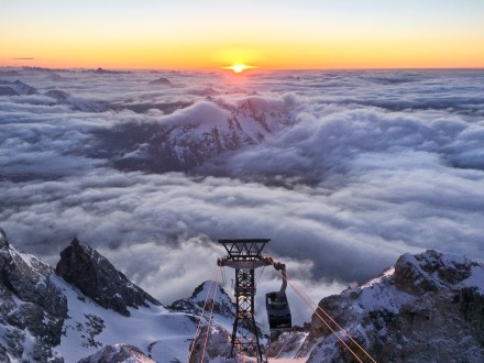 Zugspitze Seilbahn Sonnenuntergang