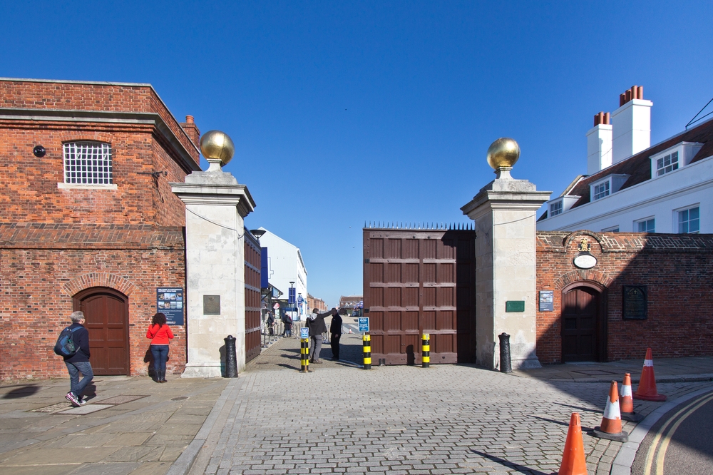 Portsmouth Historic Dockyard Eingang
