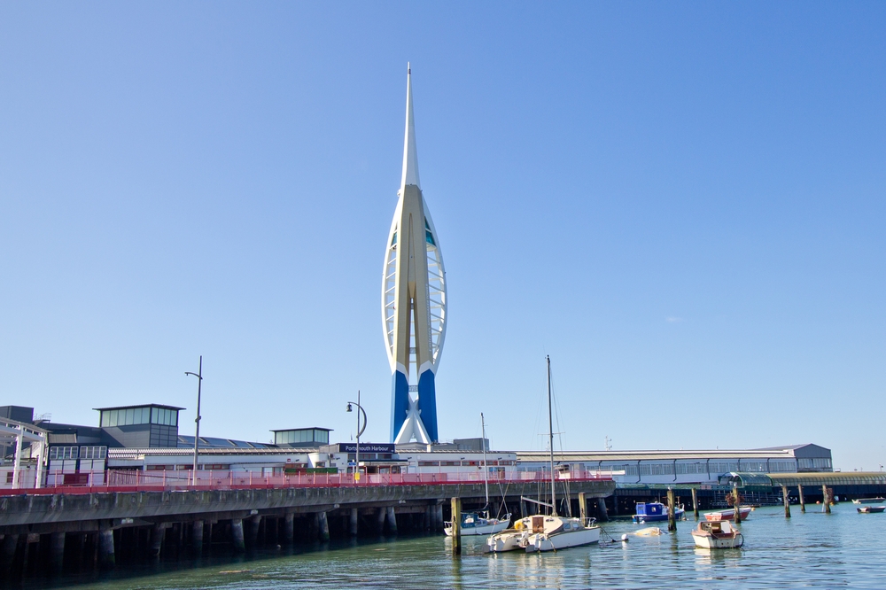 Portsmouth_Travel_Spinnaker_Tower_HMS_Victory_23