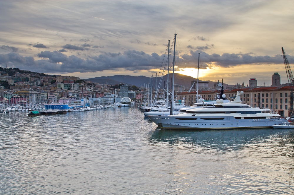 Hafen Genua Kreuzfahrt Sonnenaufgang