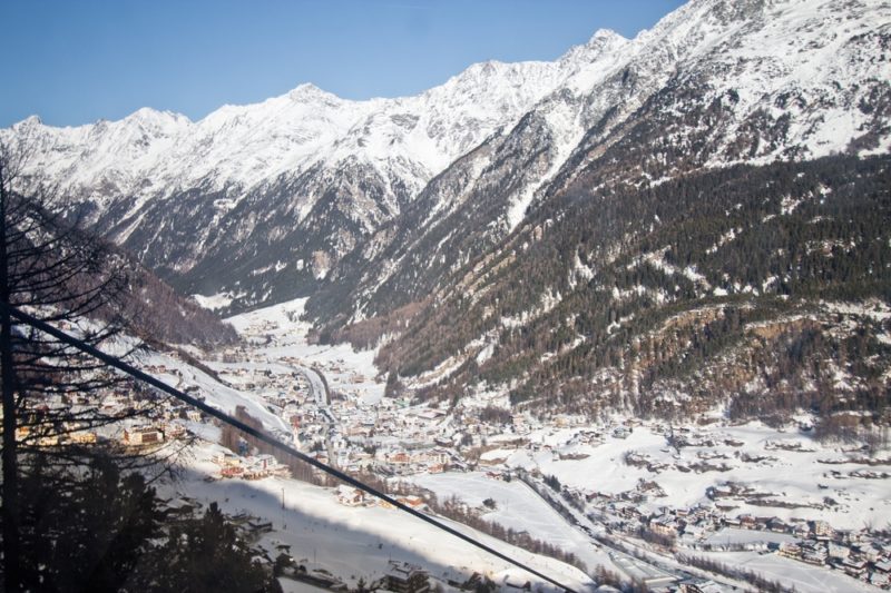 Sölden Ötztal Luftbild Talblick