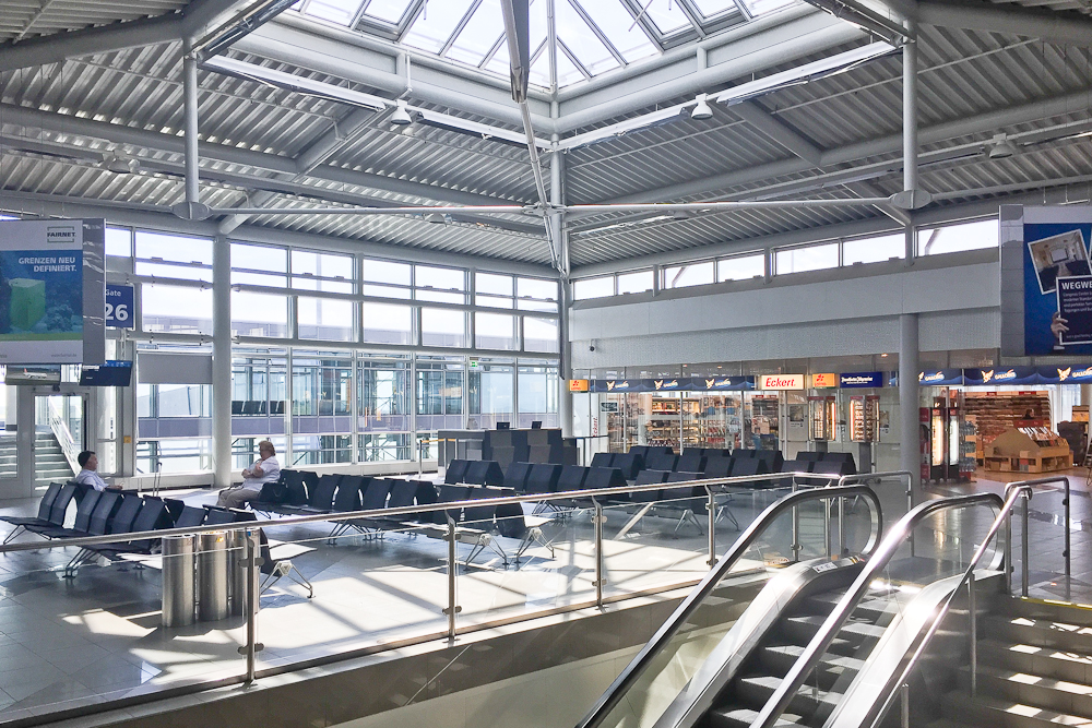 Primeclass Lounge Airport Leipzig Flughafen - Abflughalle Landside Gates